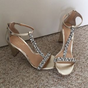{Jewel by Badgley Mischka} Wedding Heels